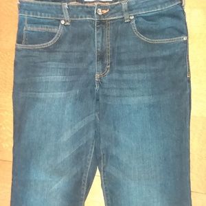 Lee Straight Fit Straight Leg Modern Series 38/30